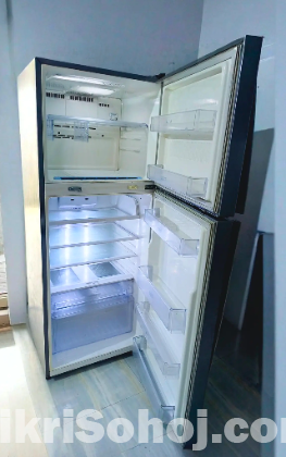 LG FRIDGE ৪৯০ লিটার নন ফ্রস্ট